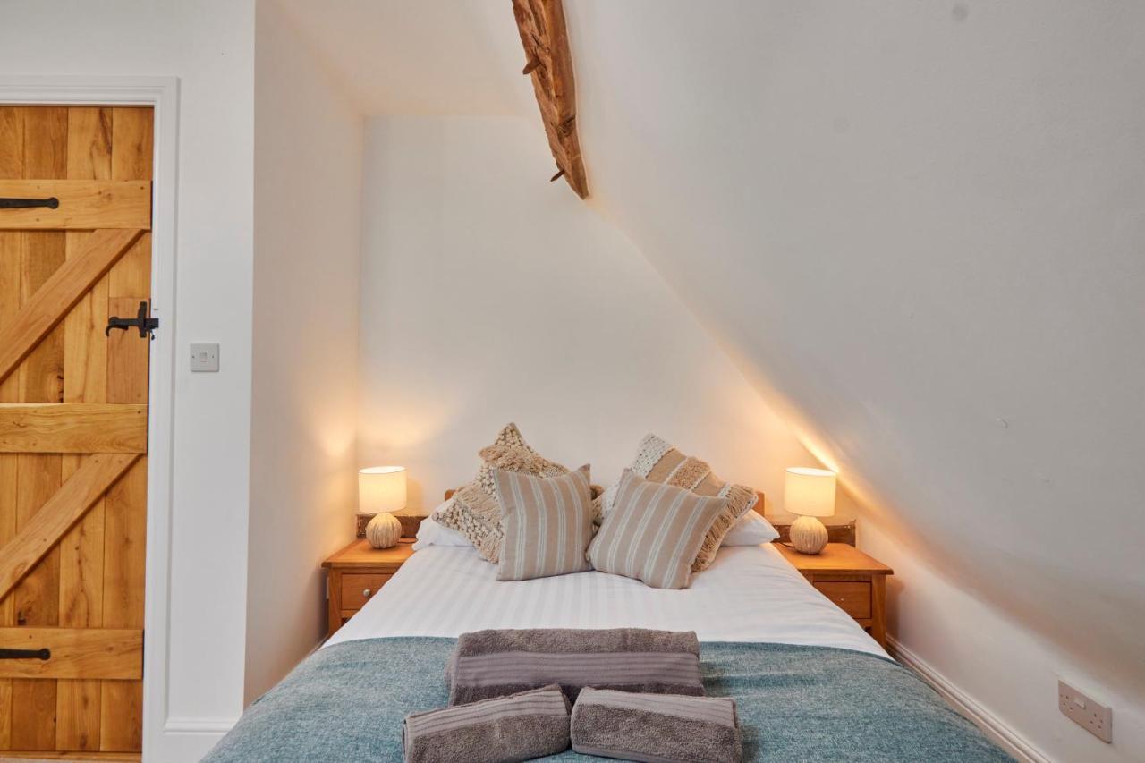 The Coach House, Hambledon Villa Hambledon  Exterior photo
